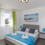 Апартаменты South Side - With View *